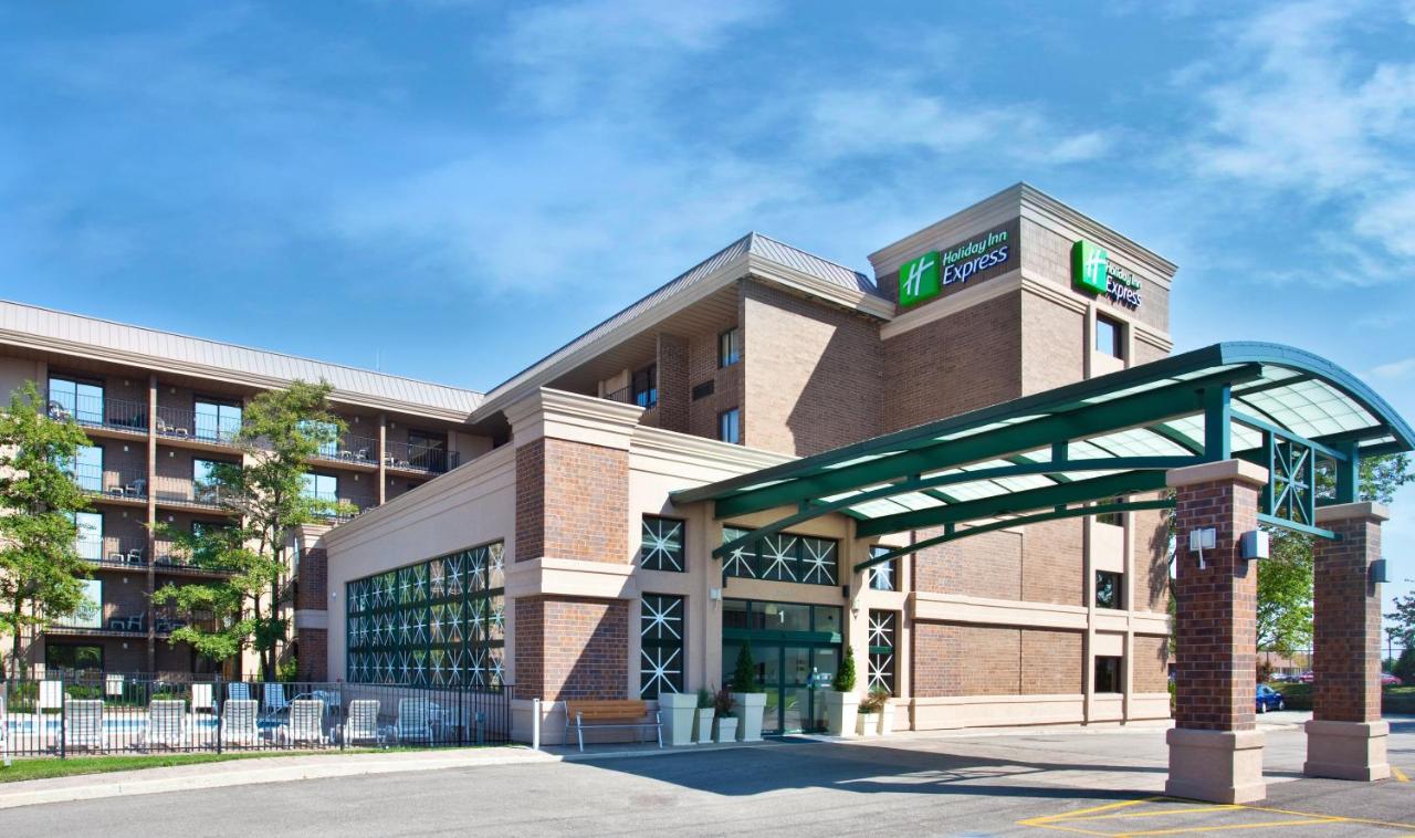 | Holiday Inn Express Rolling Meadows - Schaumburg Area, an IHG Hotel