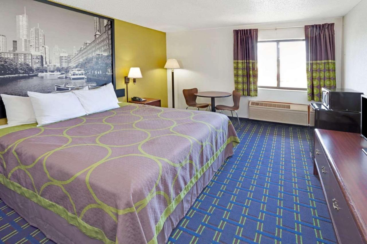 King Room - Disability Access - Non-Smoking at Super 8 by Wyndham Monee