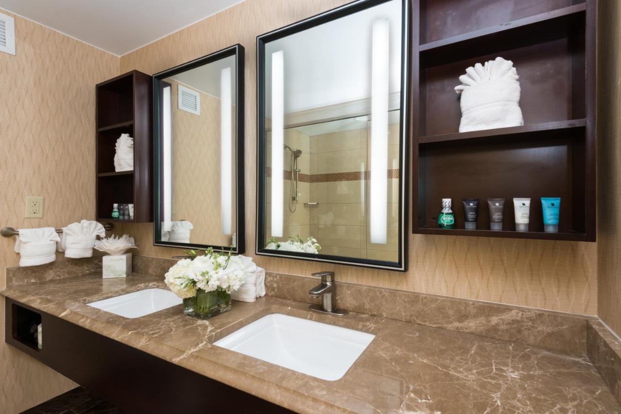 Executive Suite - Non-Smoking at Crowne Plaza Boston - Woburn by IHG
