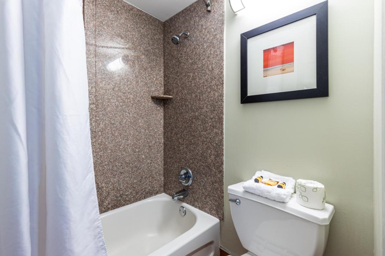 One-Bedroom Suite at Sandcastle Resort On The Beach