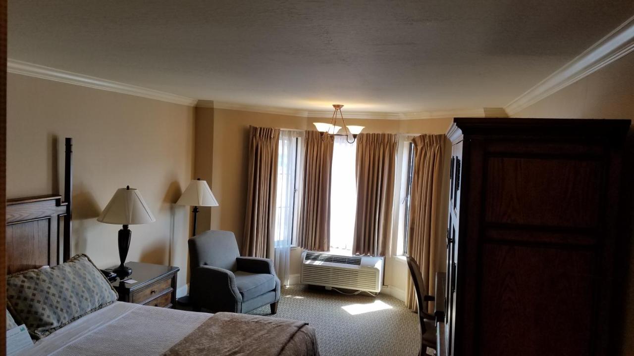 King Room at Chelsea Inn
