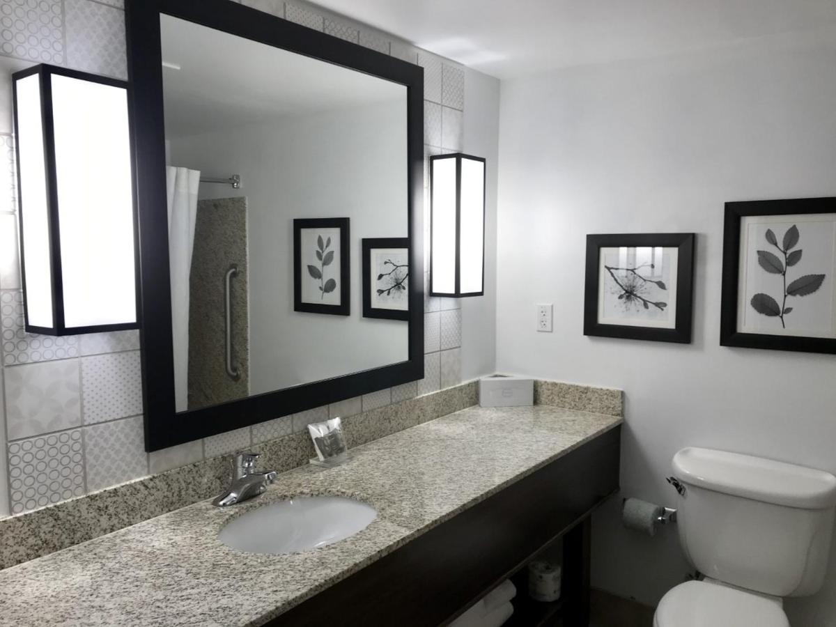 Studio Suite with Two Queen Beds at Country Inn & Suites by Radisson, Lake George (Queensbury), NY