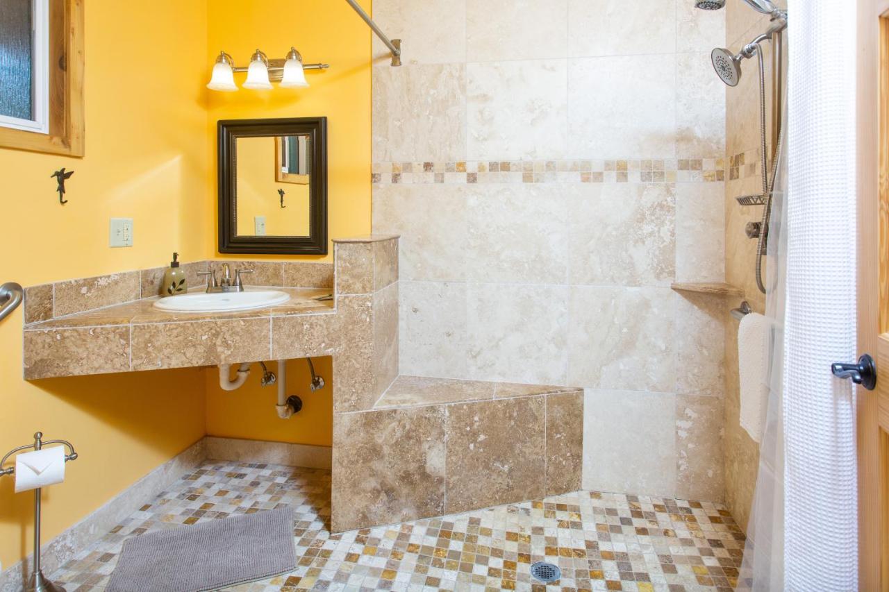 | Steller Inn