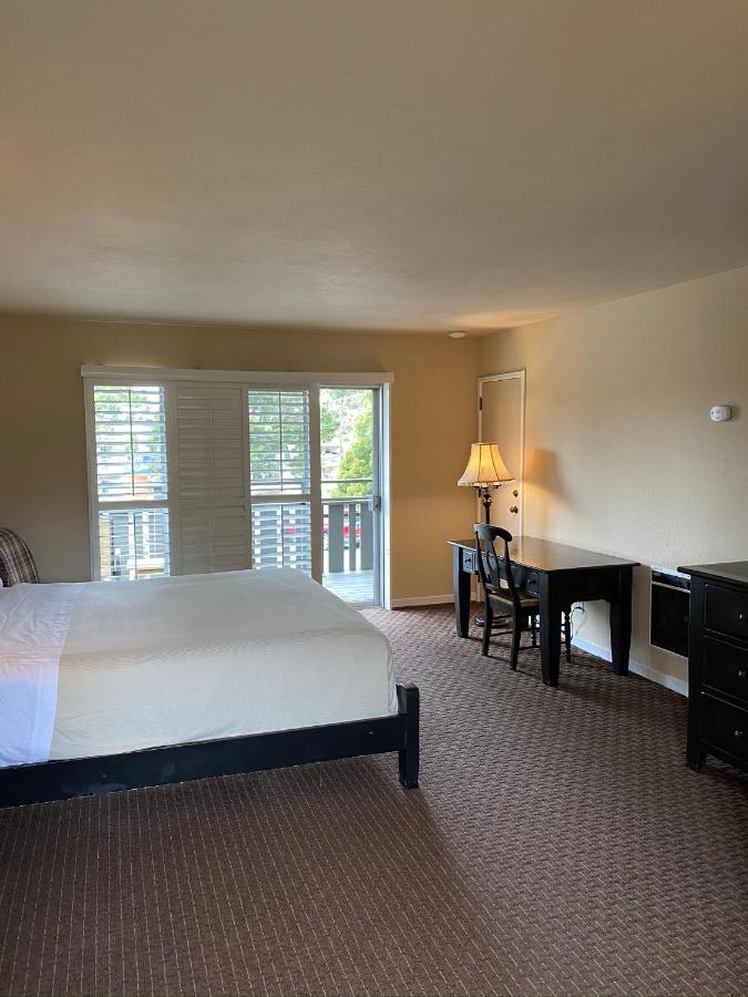 | The Olympia Lodge