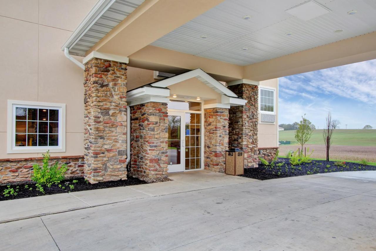 | Cobblestone Hotel & Suites - Waynesboro