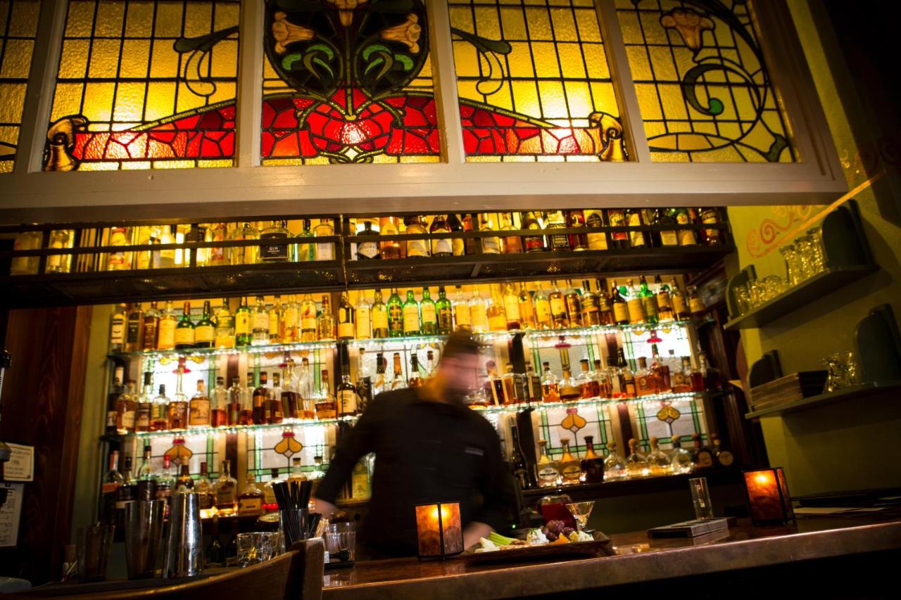 | McMenamins Hotel Oregon