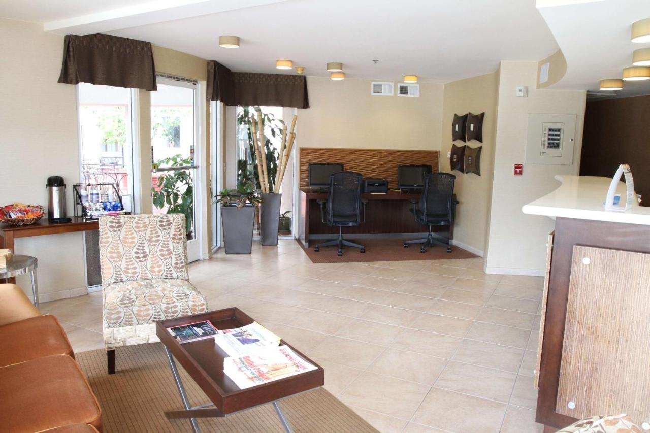  | Best Western Plus Suites Hotel Coronado Island