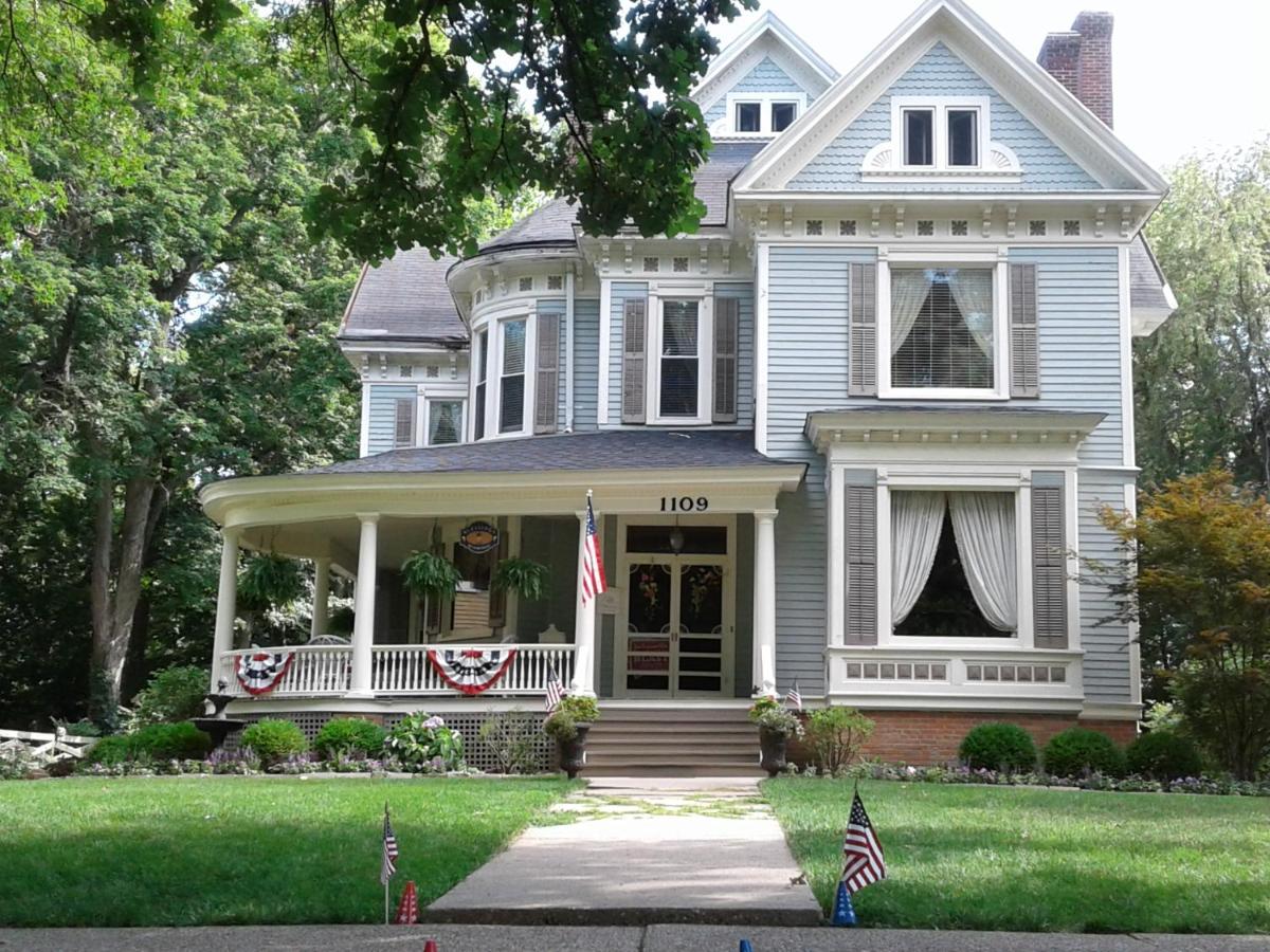 | Blessings on State Bed & Breakfast
