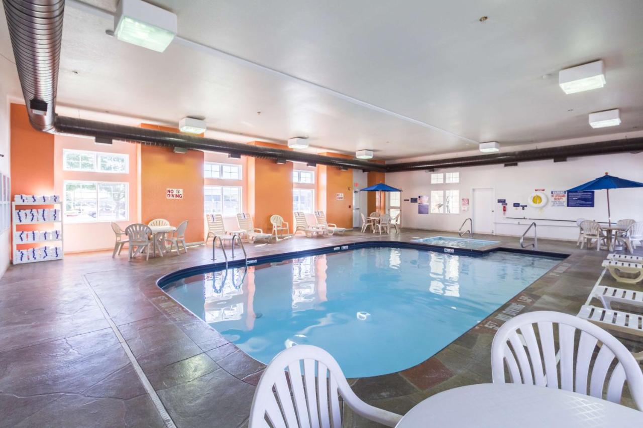 | Motel 6-Huron, OH - Sandusky