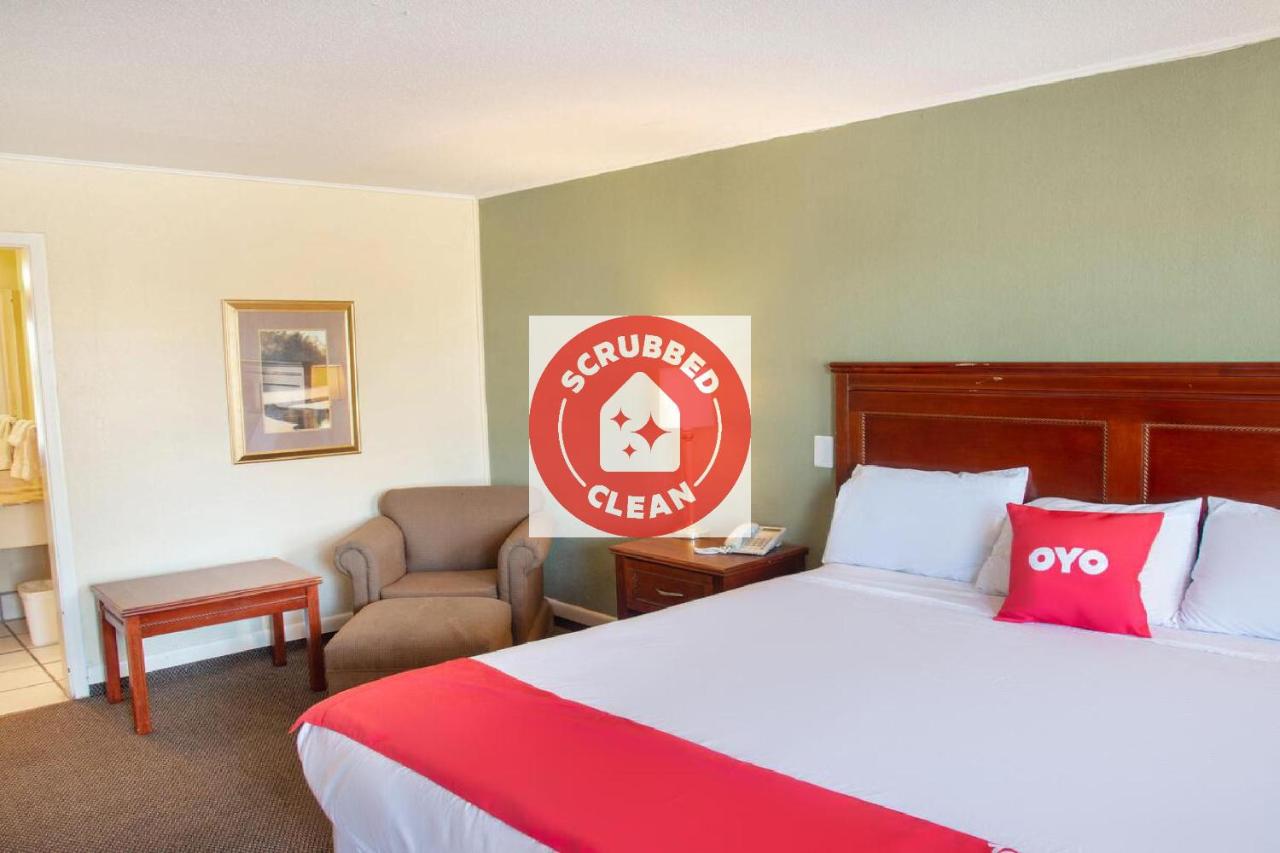 | Rest Inn - Extended Stay, I-40 Airport, Wedding & Event Center