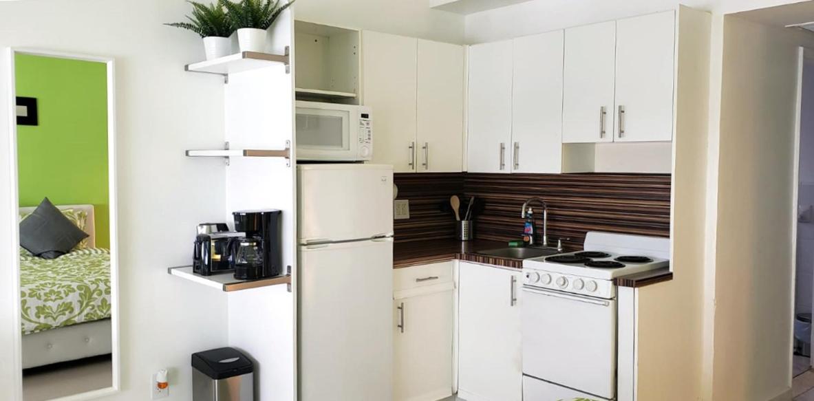 | Miami Beach Suncoast apartments VII