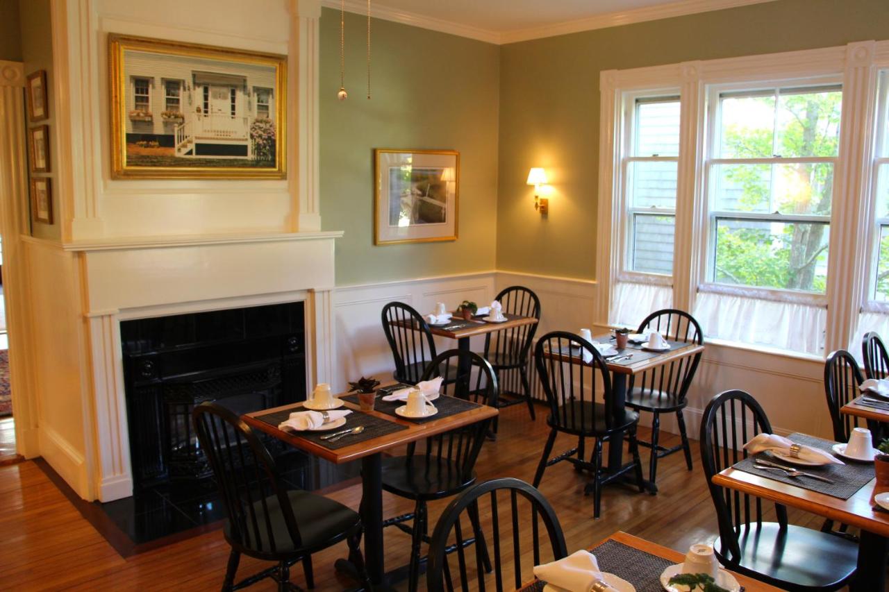 | Brass Lantern Inn