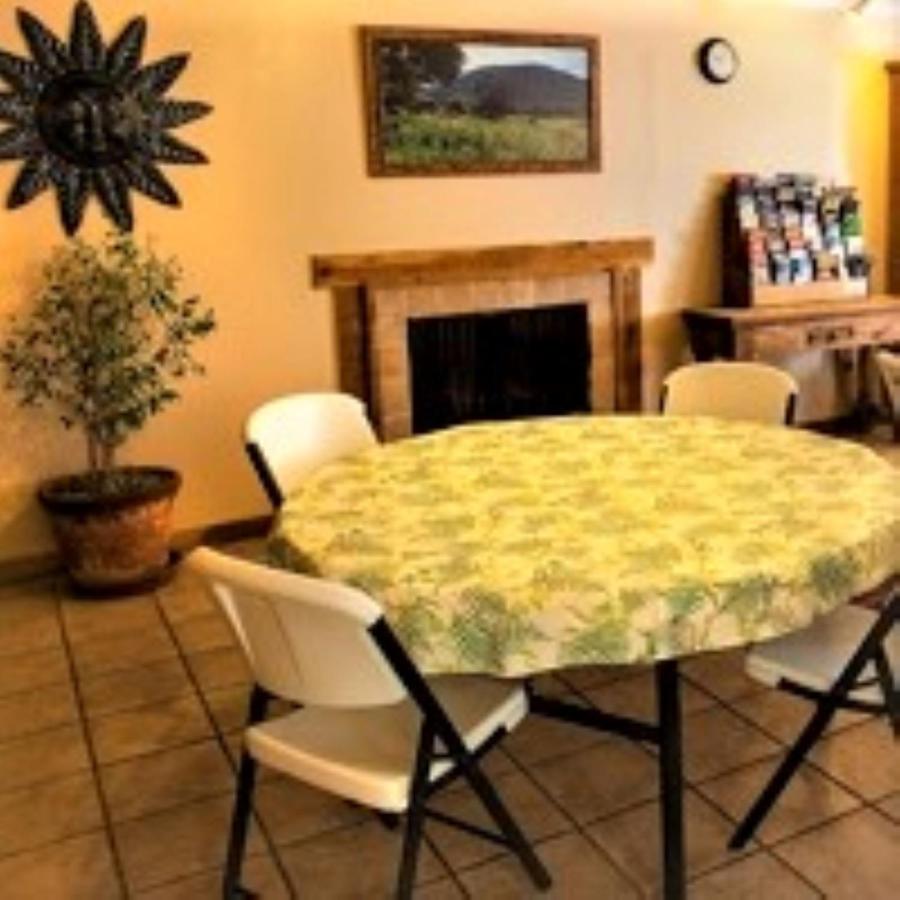 | Pinecliff Village Resort