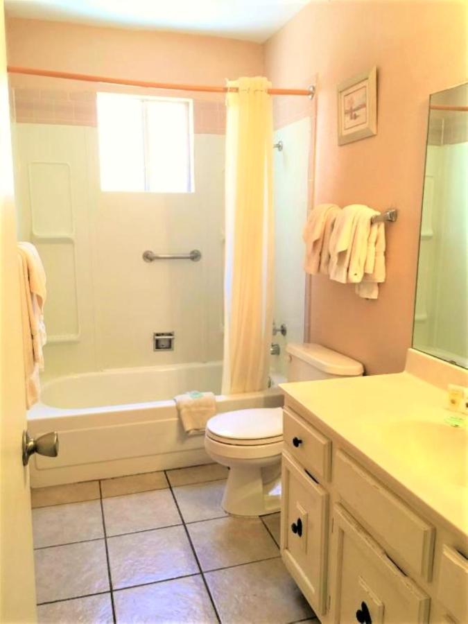 | Pinecliff Village Resort