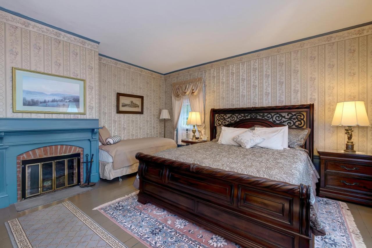  | Mira Monte Inn & Suites