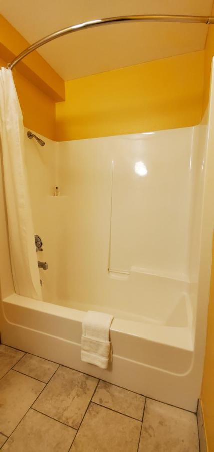 Deluxe Double Room with Two Double Beds at Olympic View Inn