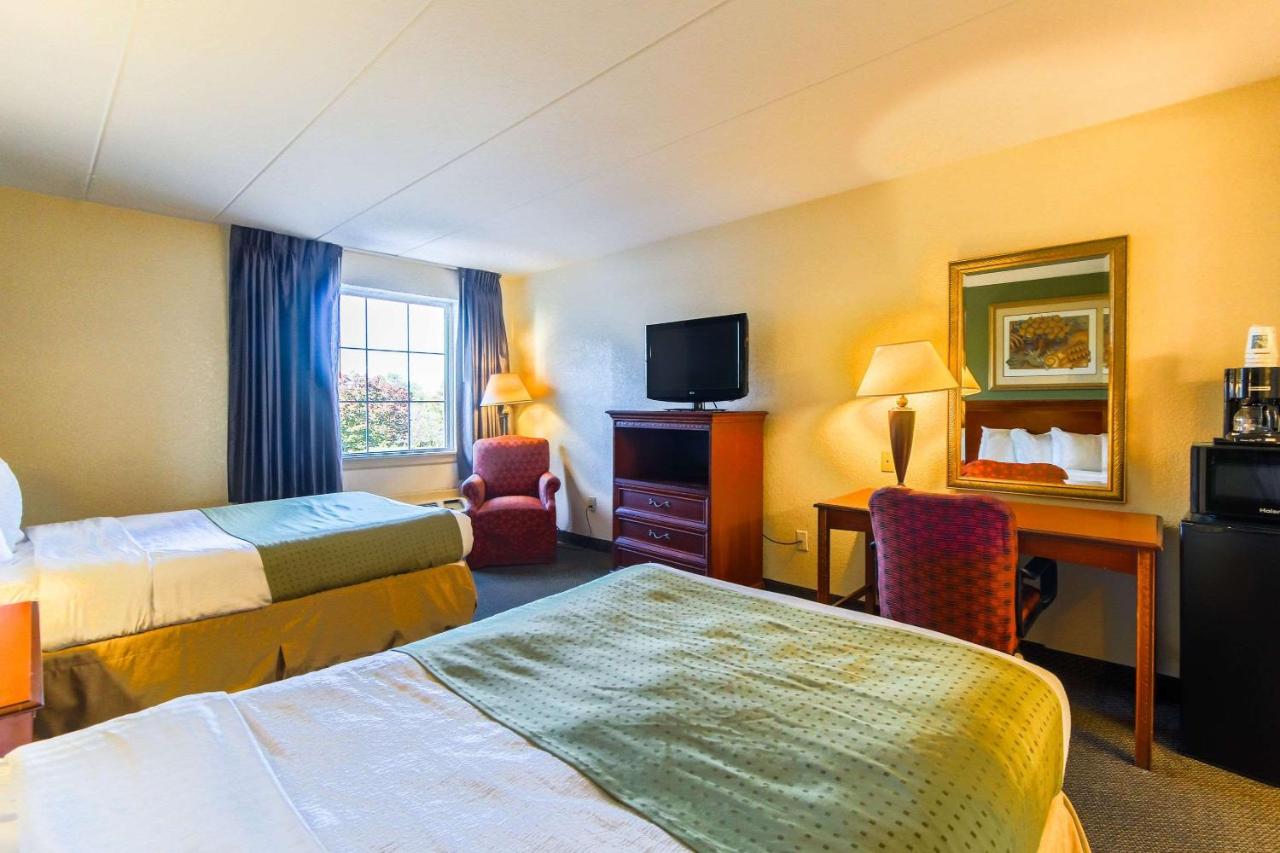 Double Room with Two Double Beds - Non-Smoking at Quality Inn & Suites Conference Center