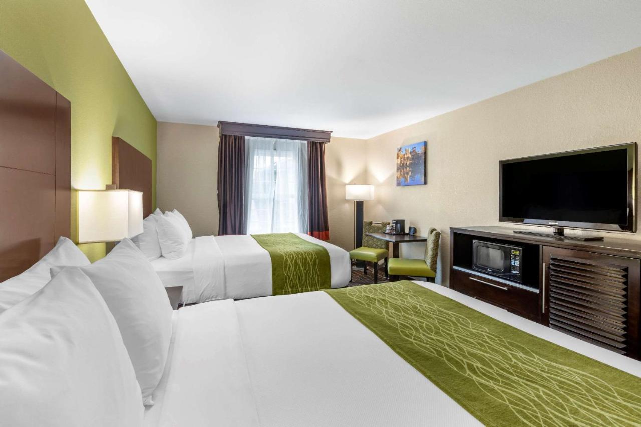 Standard Room, 2 Queen Beds, Non Smoking at Comfort Inn San Diego Old Town