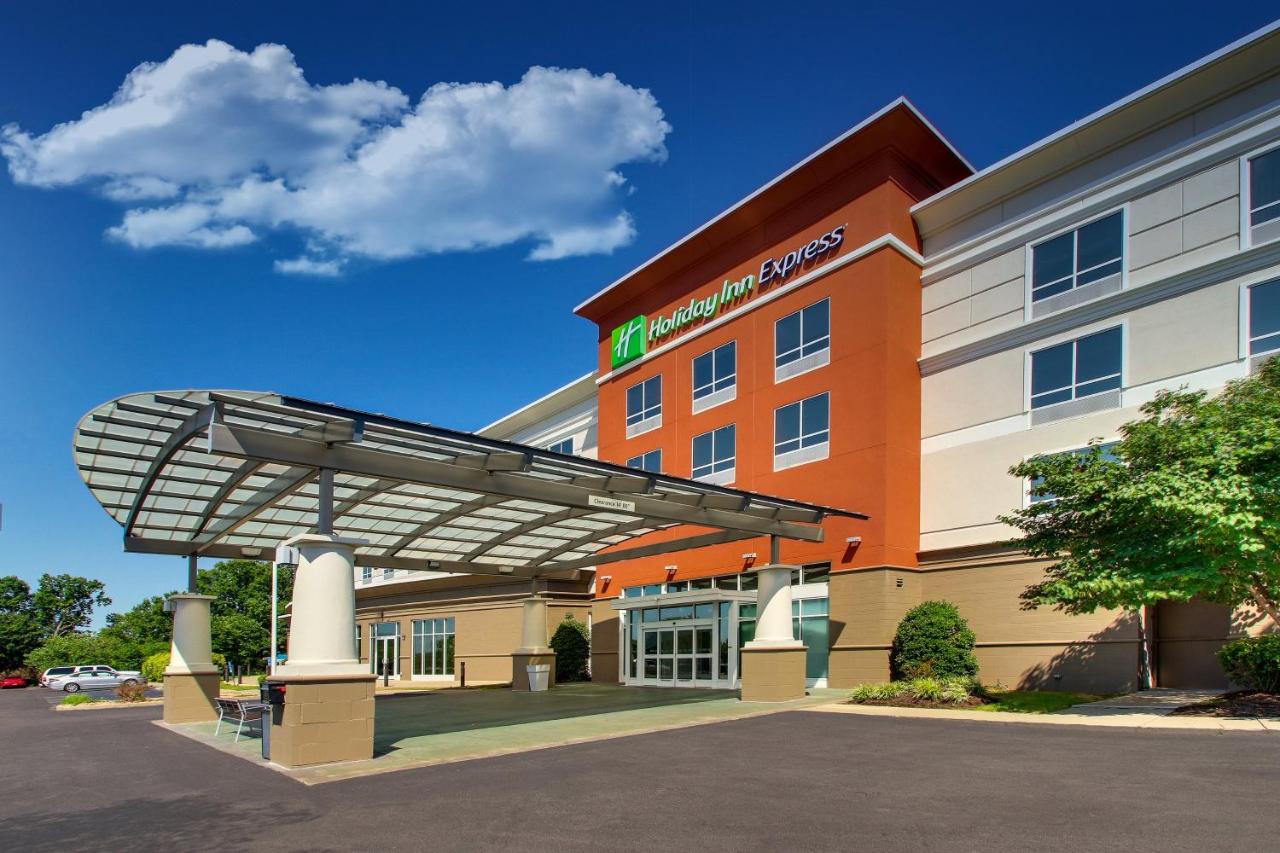 | Holiday Inn Express Georgetown, an IHG Hotel