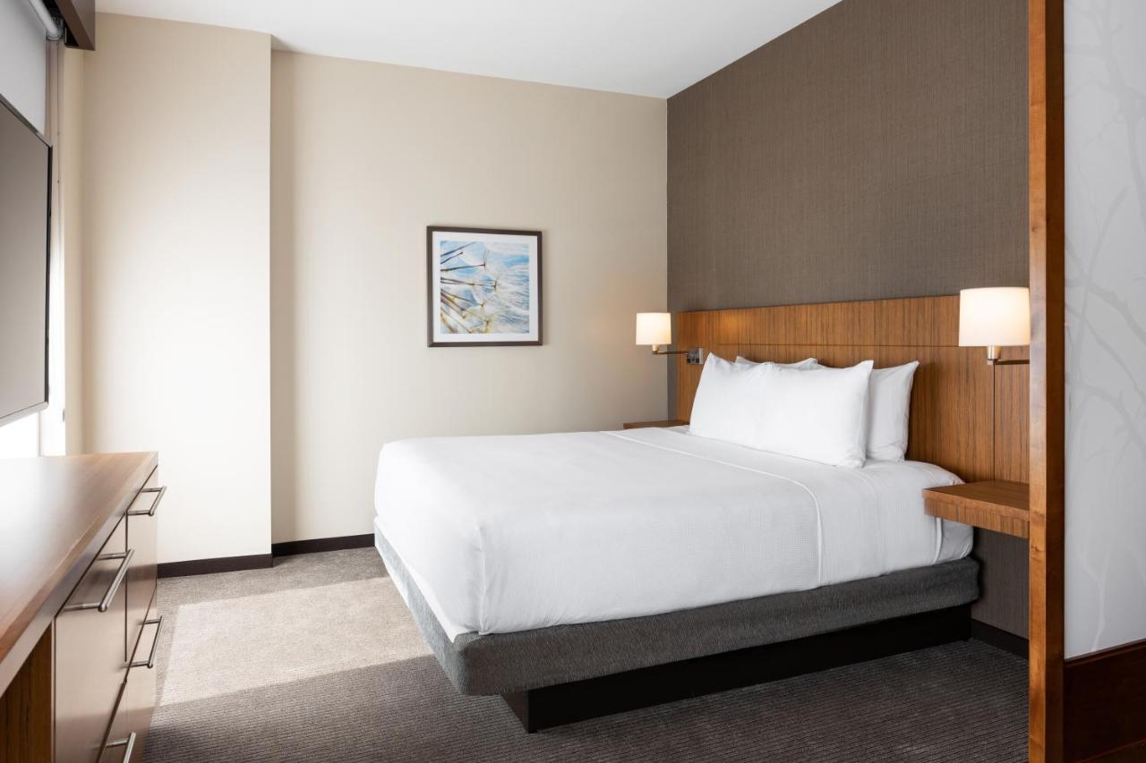 King Room at Hyatt Place Atlanta Centennial Park