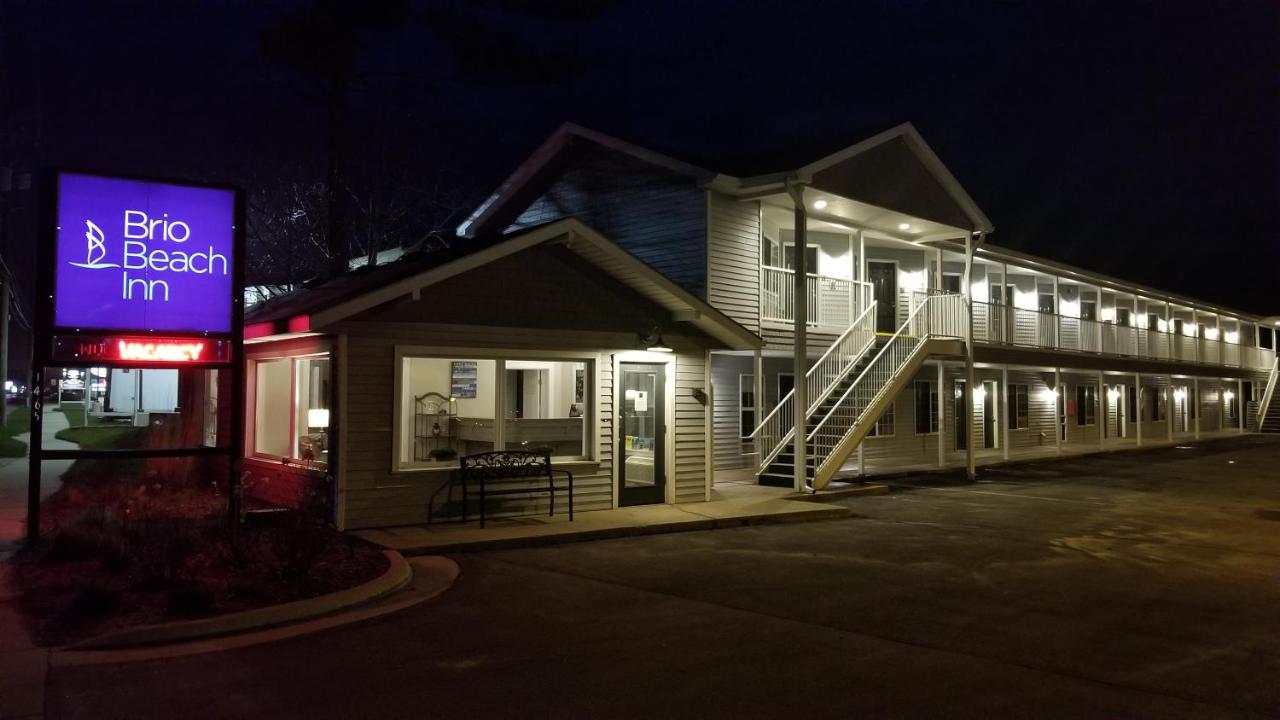 | Brio Beach Inn