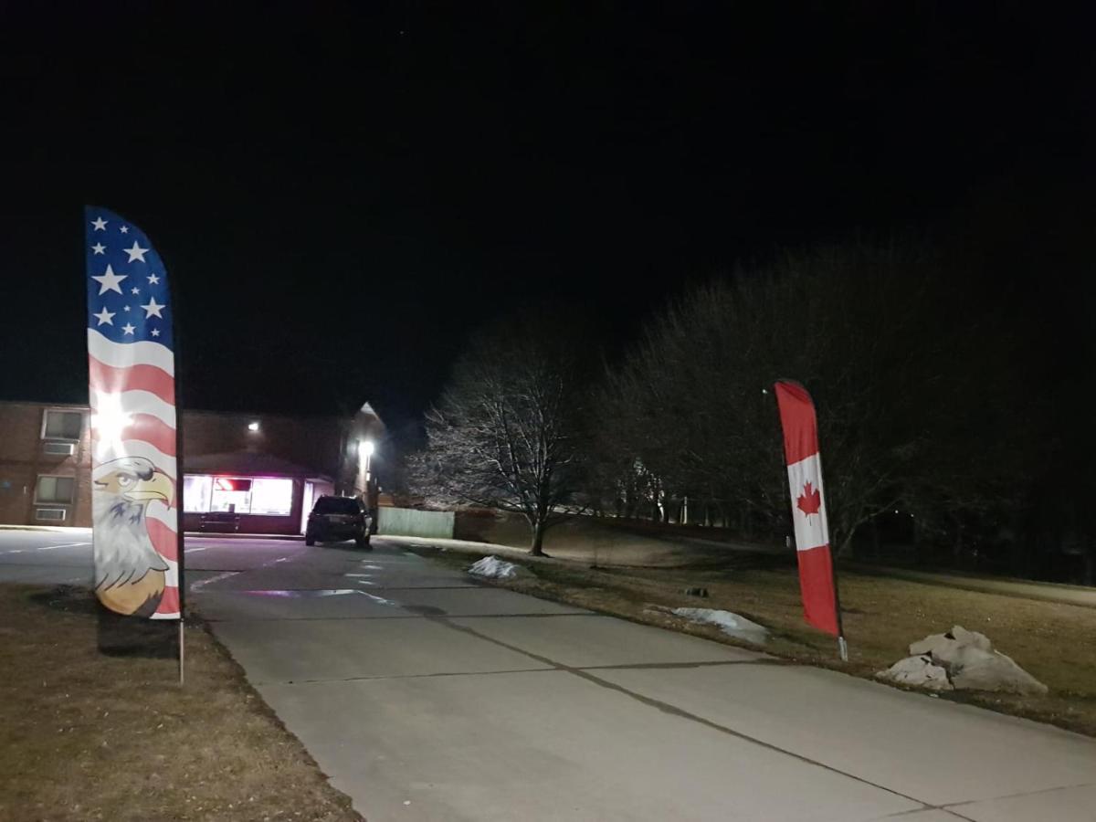  | Denison Inn & Suites