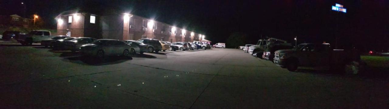  | Denison Inn & Suites