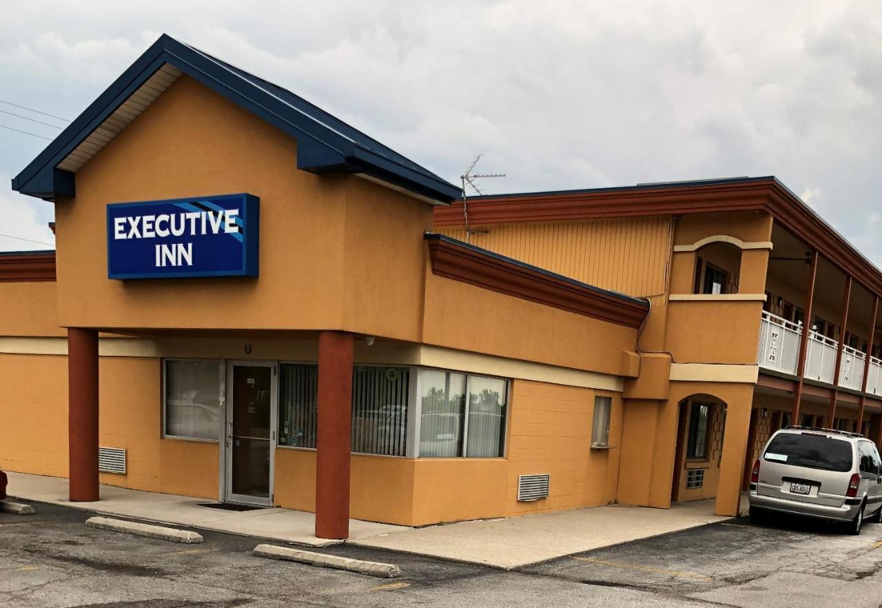 | Executive Inn