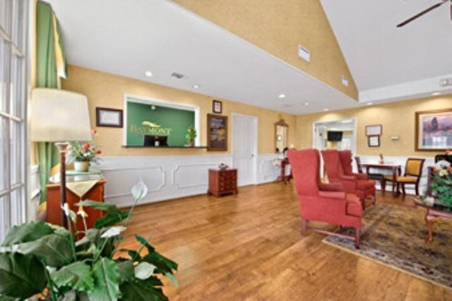 King Room - Non-Smoking at Baymont by Wyndham Waycross