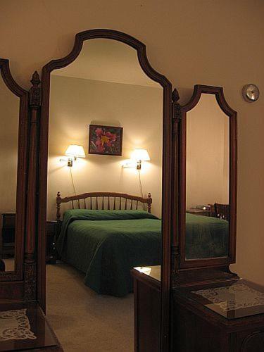  | Olde Judge Mansion B&B