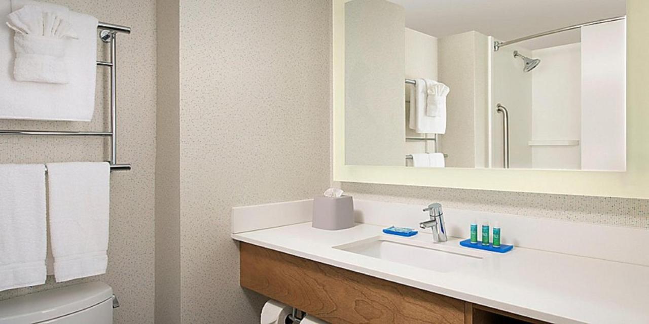 King Suite - Hearing Accessible, Sofa Bed, Mini Fridge, Microwave at Holiday Inn Express Chesapeake - Norfolk by IHG