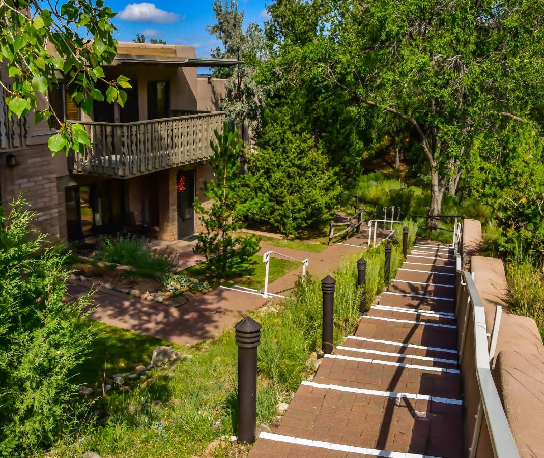 Fort Marcy Suites