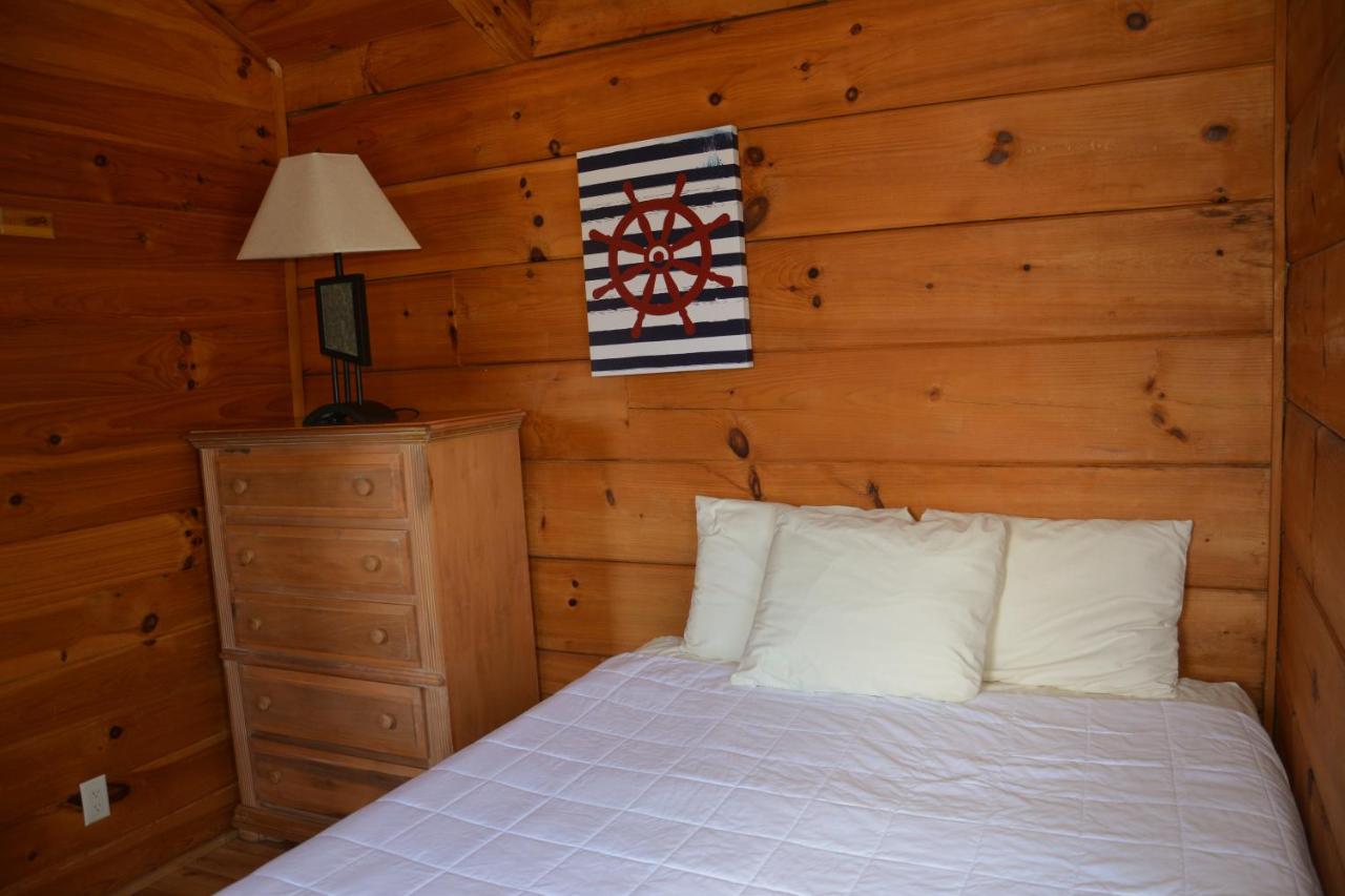  | Camp Mack, A Guy Harvey Lodge