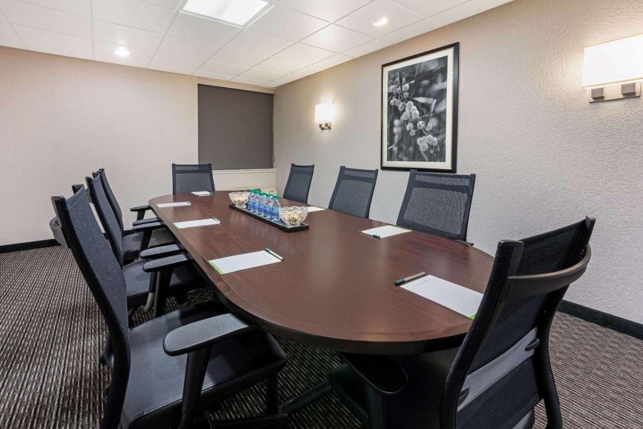 | La Quinta by Wyndham Tacoma - Seattle