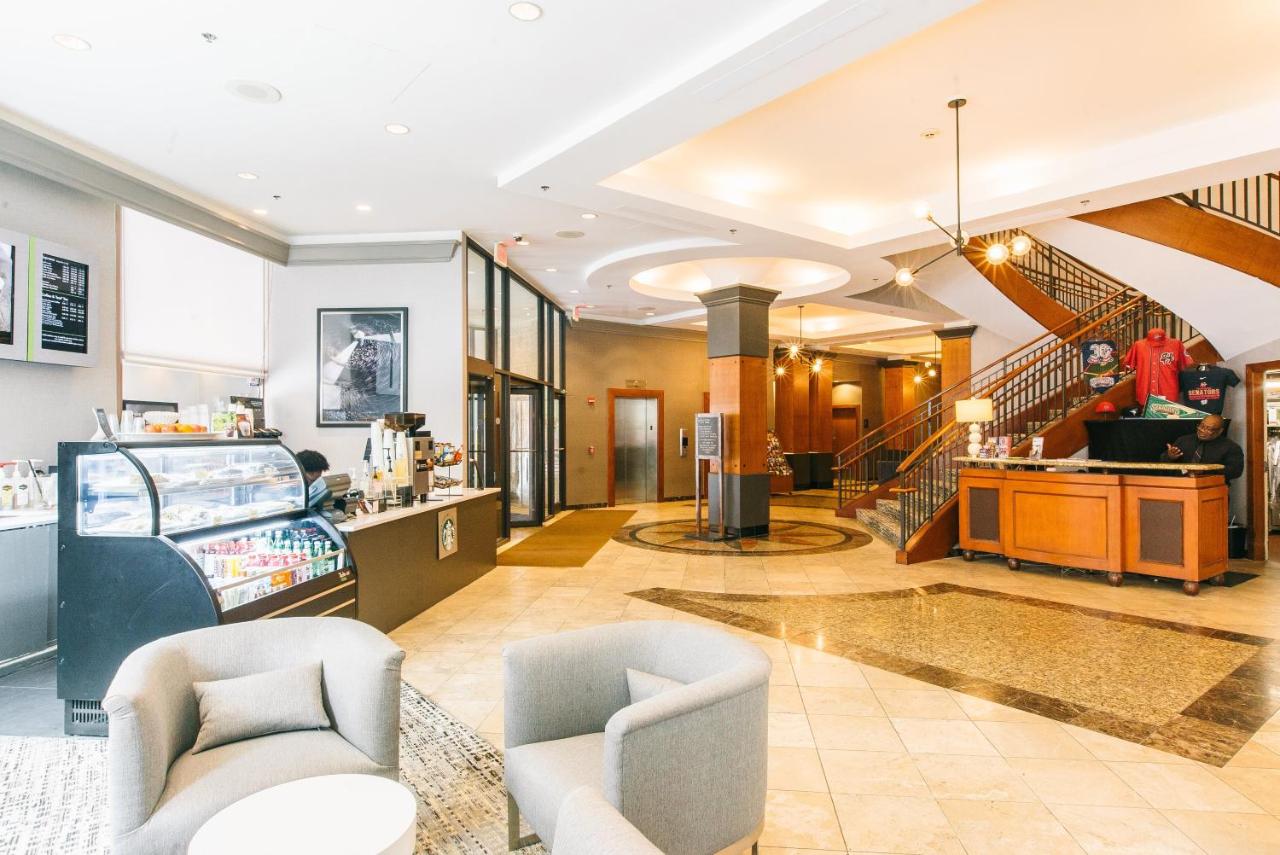 | Crowne Plaza Hotel Harrisburg-Hershey, an IHG Hotel