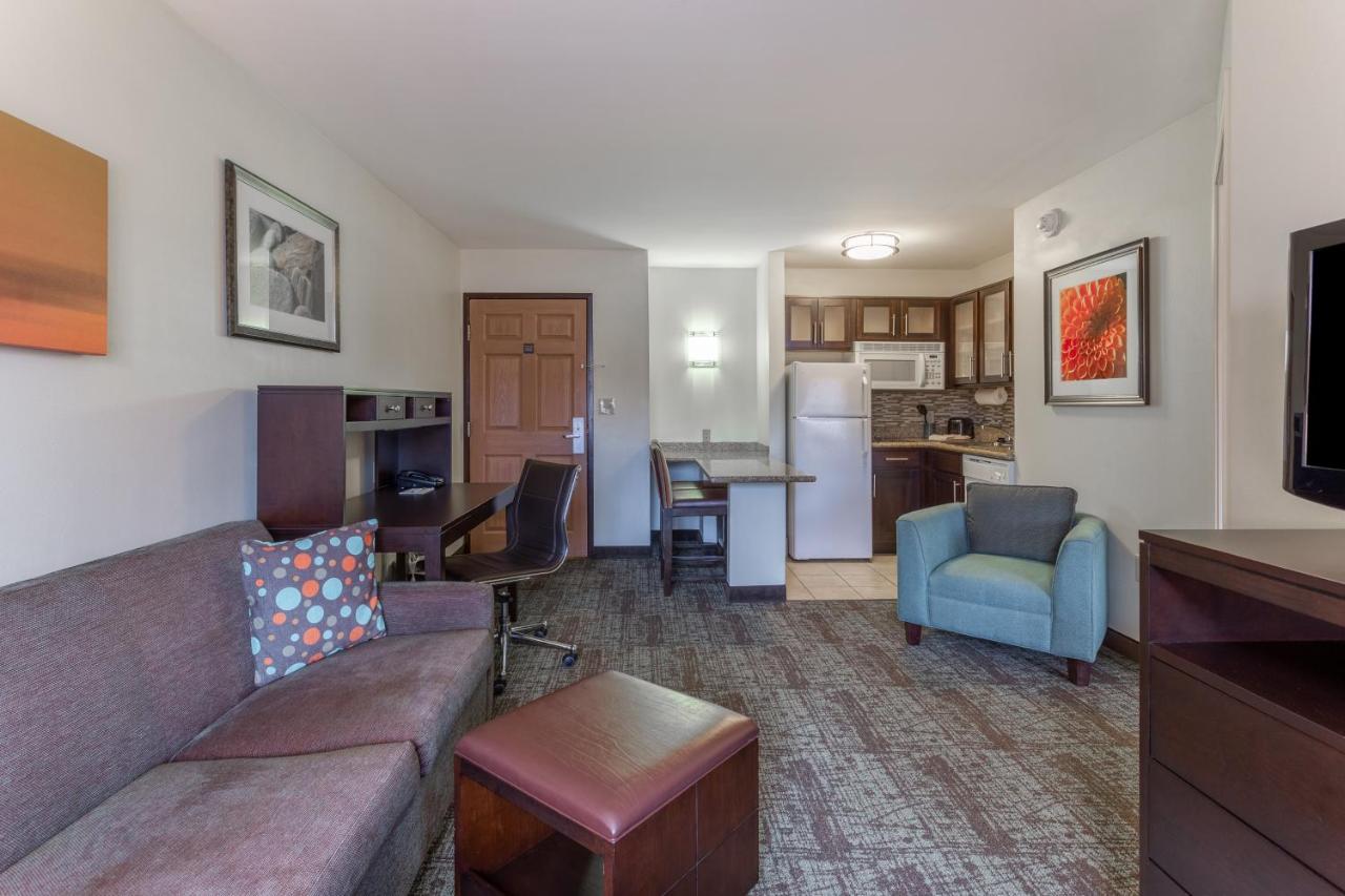  | Staybridge Suites Davenport, an IHG Hotel