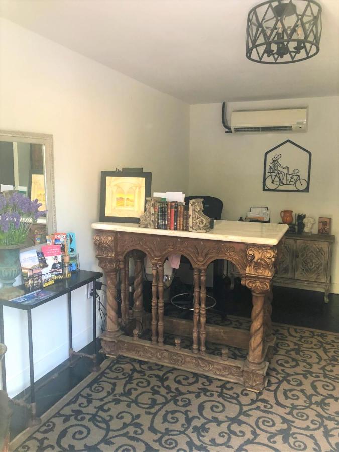  | Bespoke Inn Scottsdale