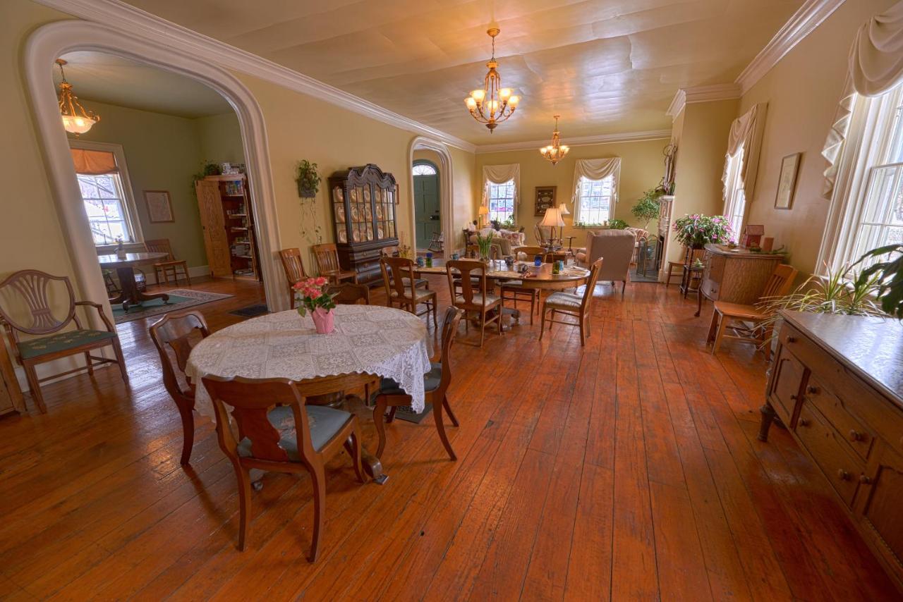 | The Bed and Breakfast at Oliver Phelps