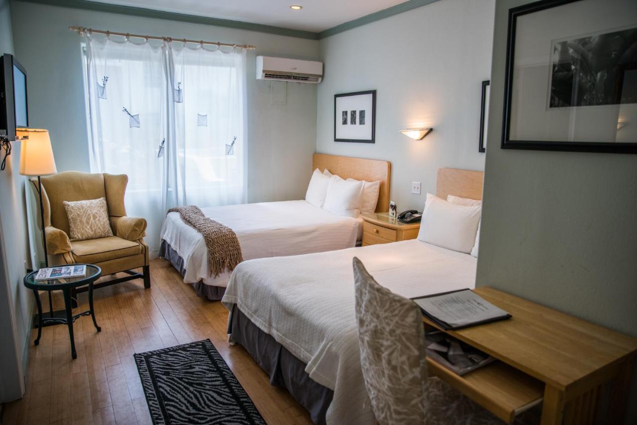 | Cadet Hotel