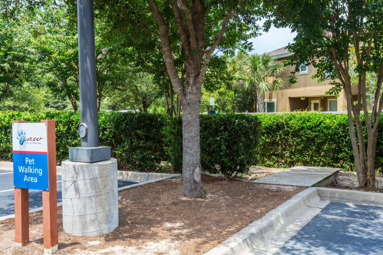  | Candlewood Suites Destin-Sandestin Area, an IHG Hotel