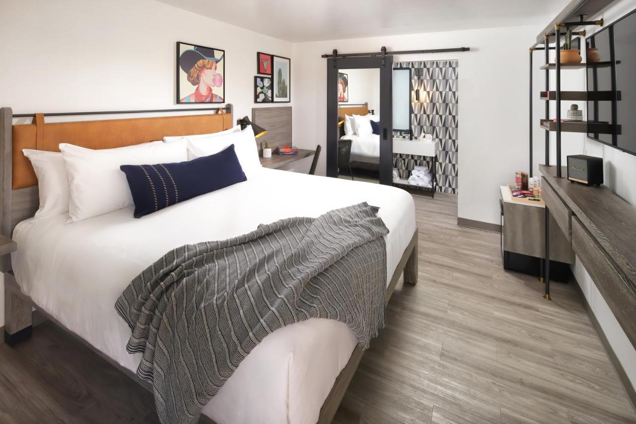 King Room at voco The Tuxon by IHG