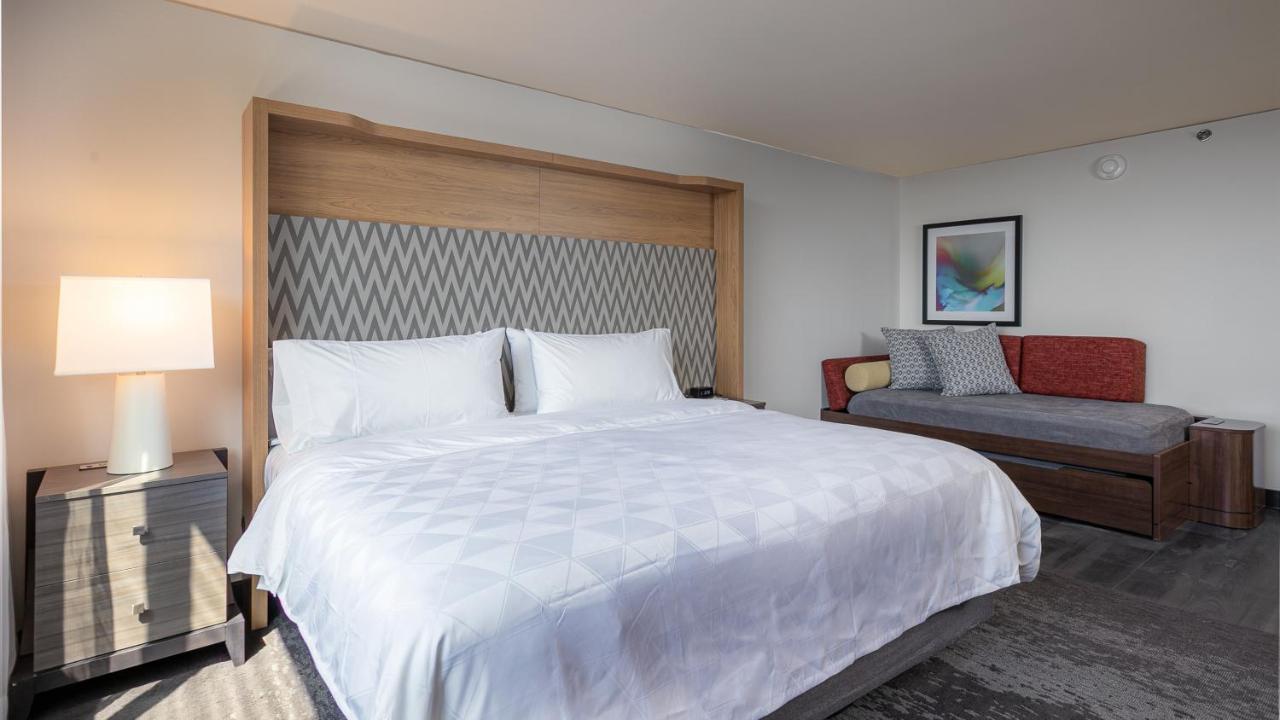 Superior King Room - Upper Level at Holiday Inn Panama City by IHG