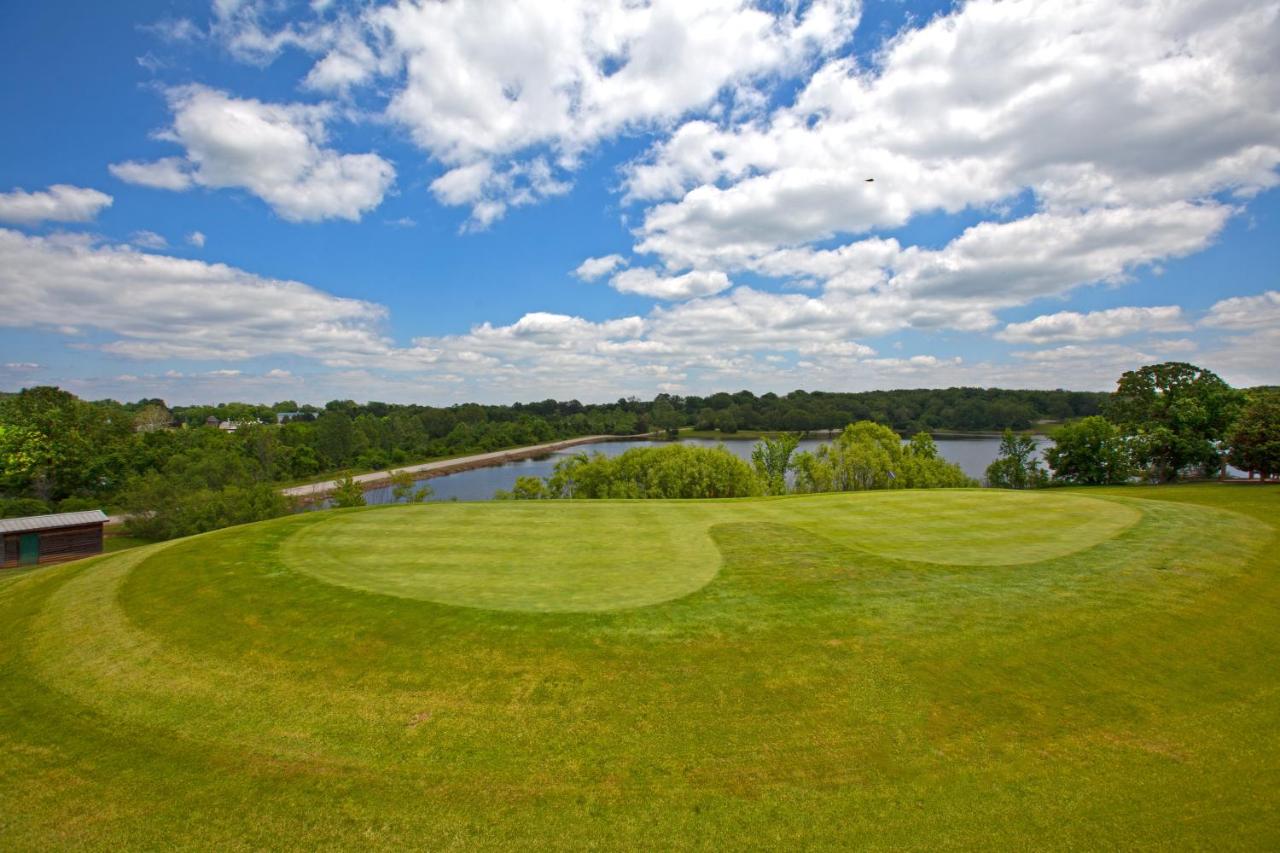 | Holiday Inn Club Vacations Timber Creek Resort at De Soto