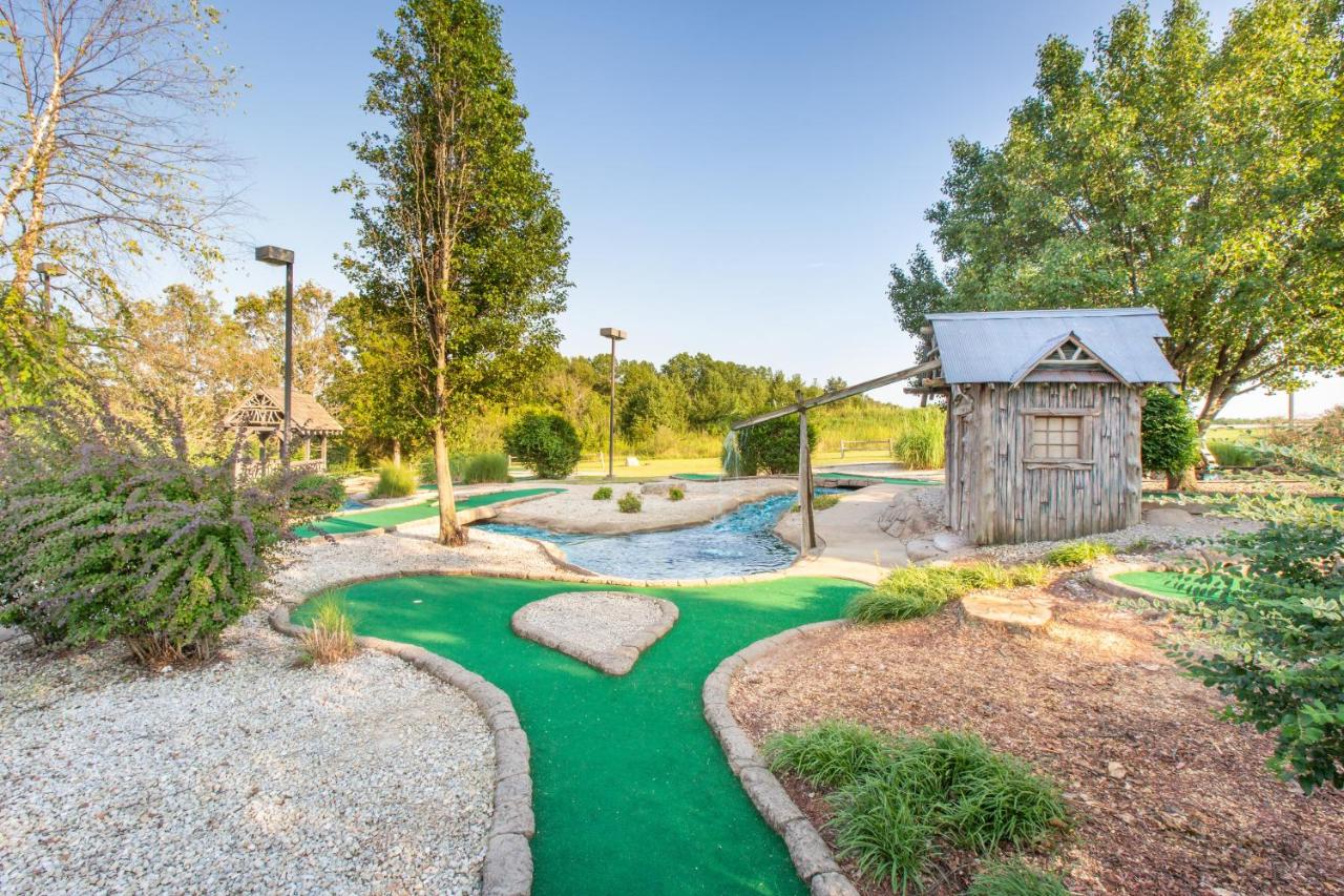 | Holiday Inn Club Vacations Timber Creek Resort at De Soto