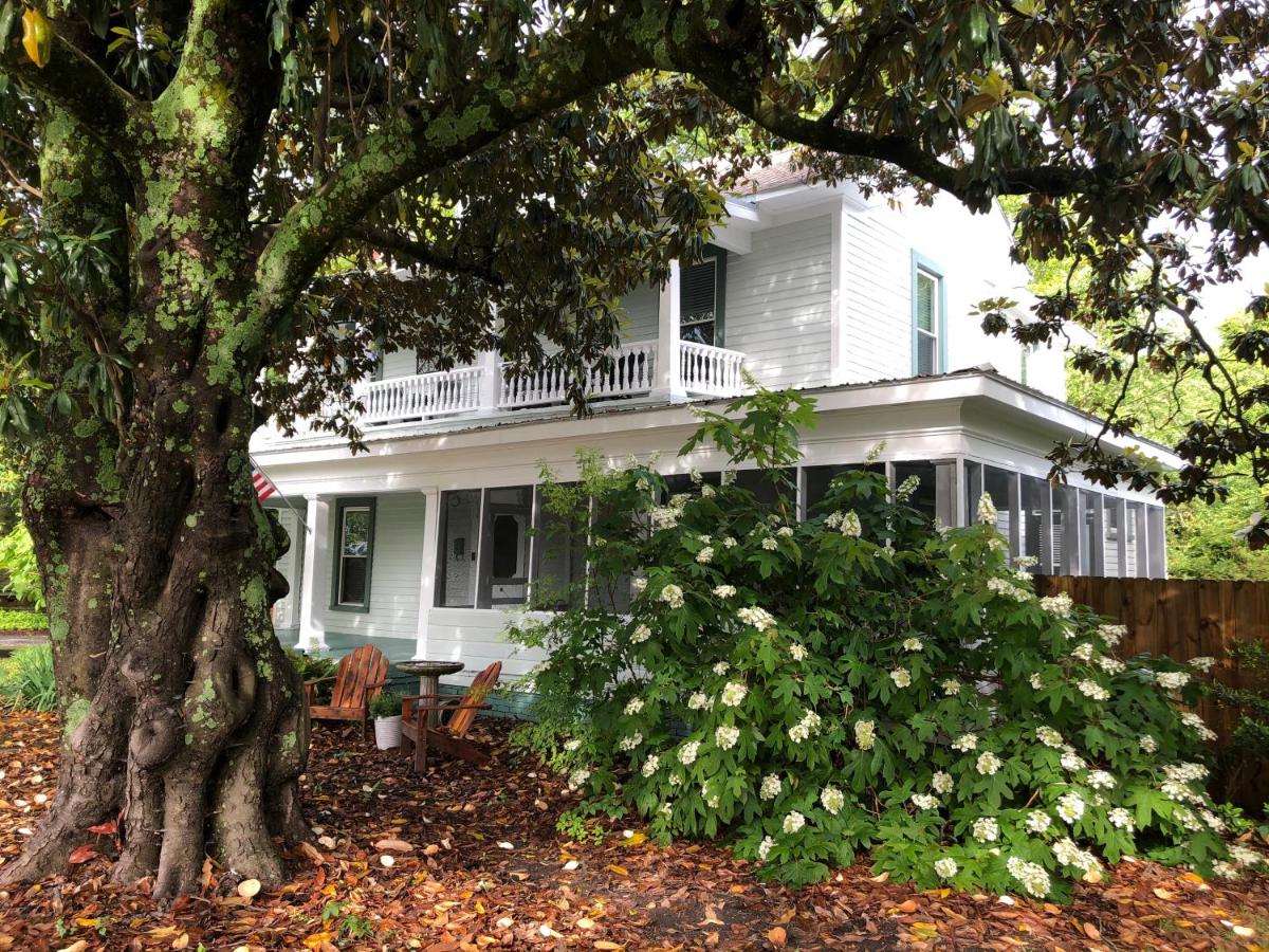 | Magnolia House & Gardens