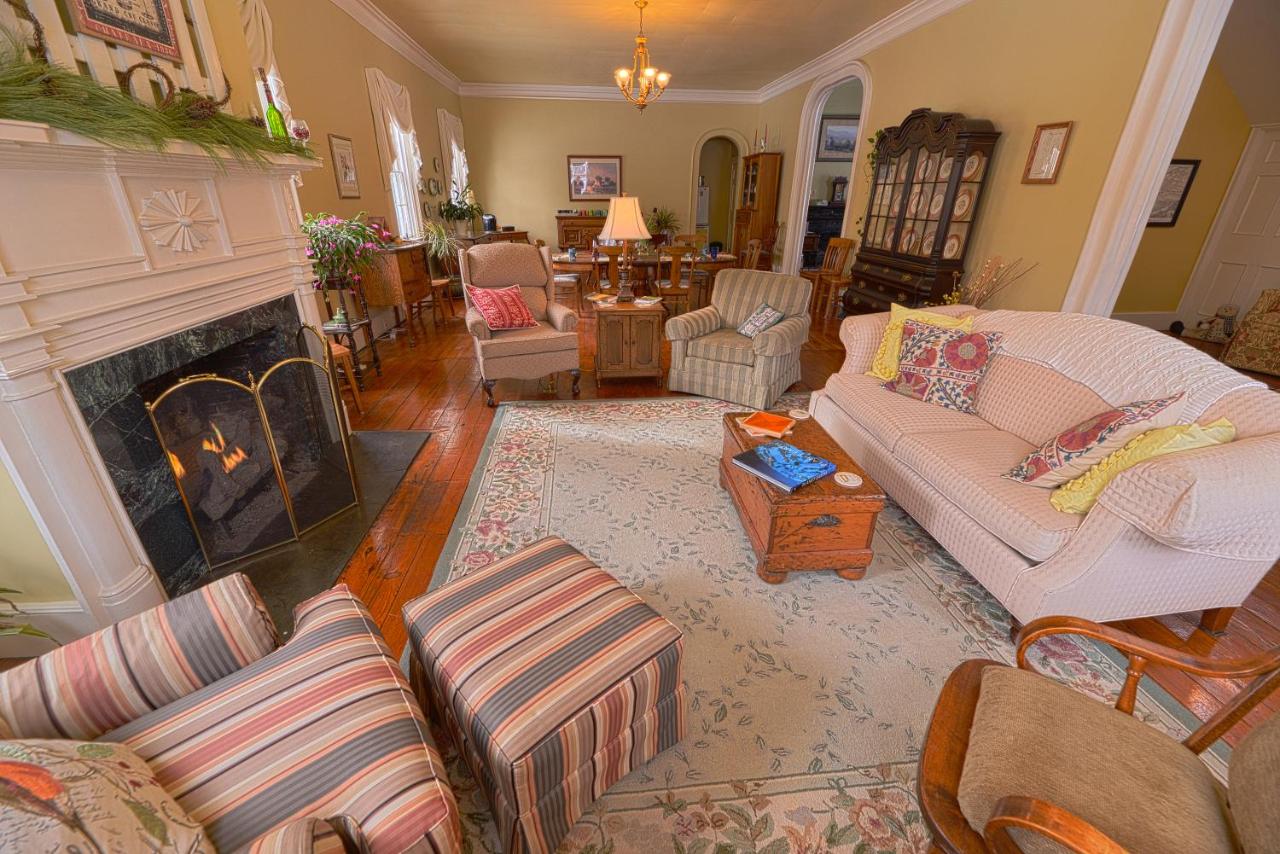  | The Bed and Breakfast at Oliver Phelps