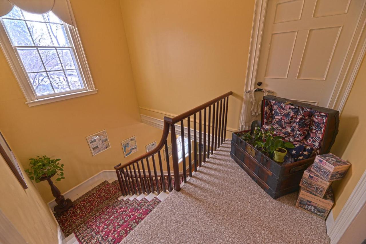 | The Bed and Breakfast at Oliver Phelps