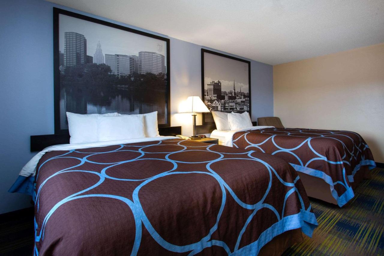  | Super 8 by Wyndham Cromwell/Middletown