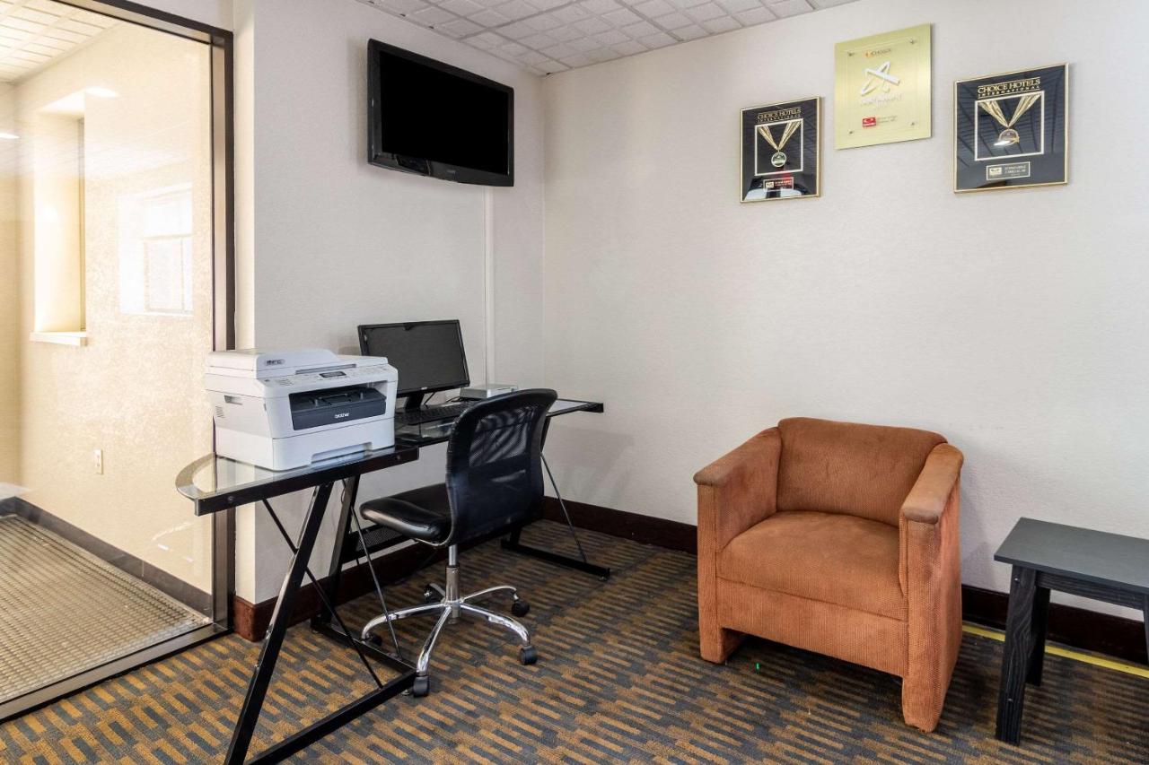 | Econo Lodge by Choicehotels