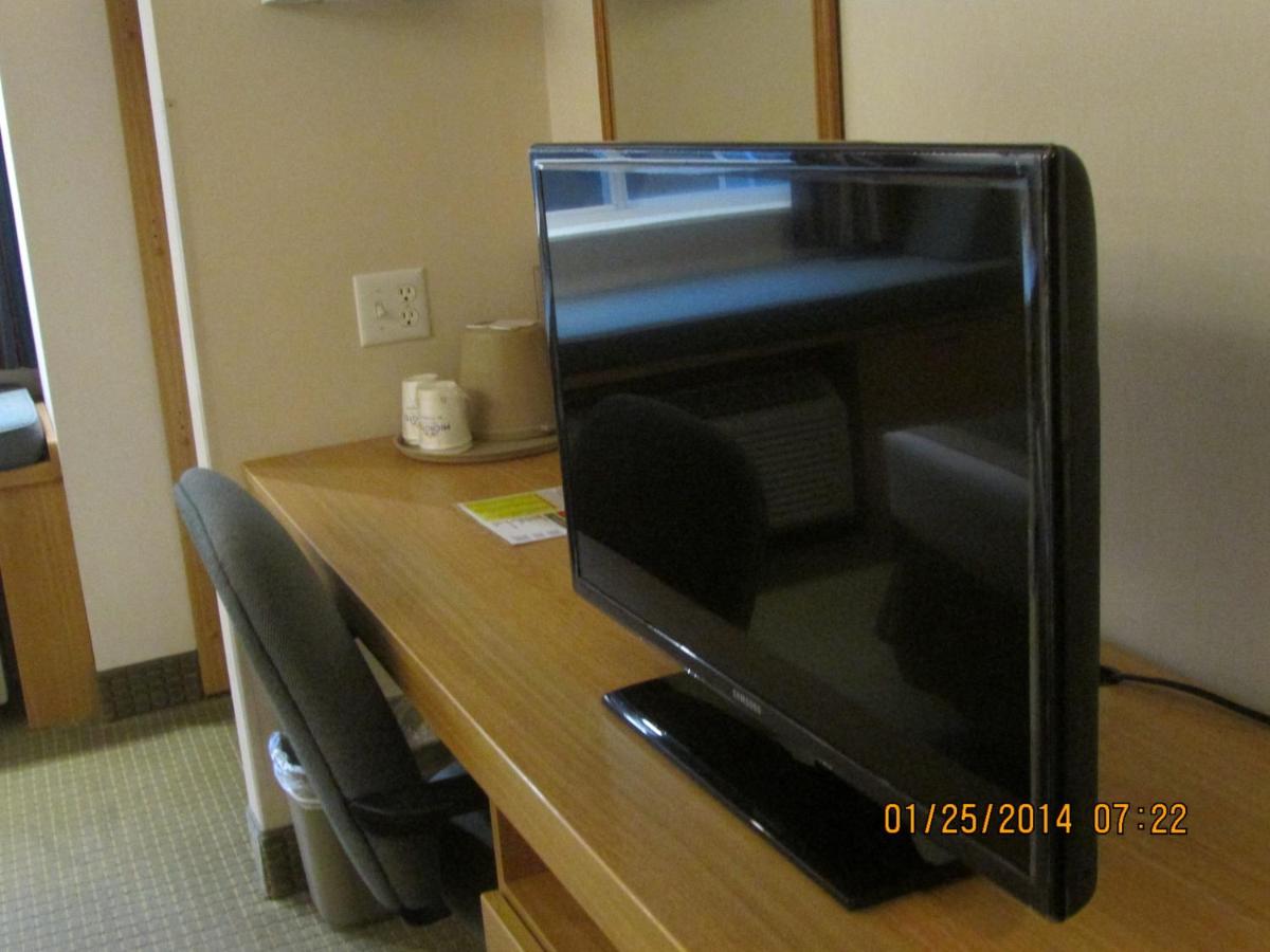 Queen Room with Two Queen Beds - Disability Access/Non-Smoking at Microtel Inn by Wyndham Raleigh Durham Airport